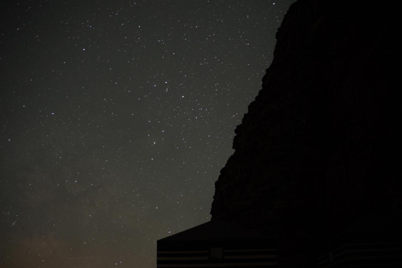 Hotel Omar Ghazi Camp Wadi Rum Exterior foto