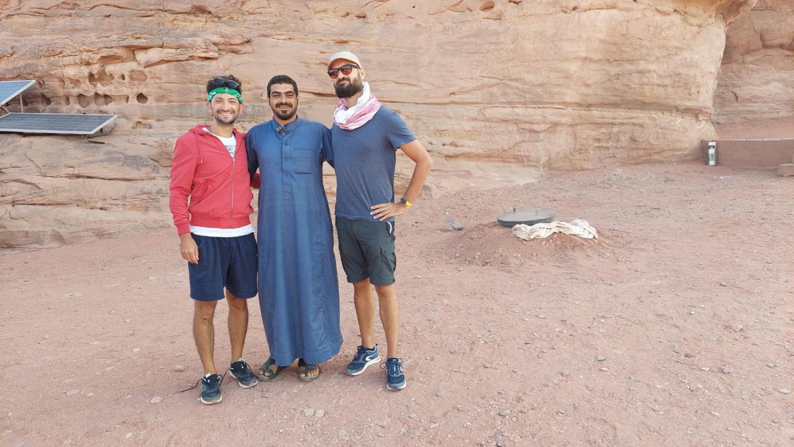 Hotel Omar Ghazi Camp Wadi Rum Exterior foto