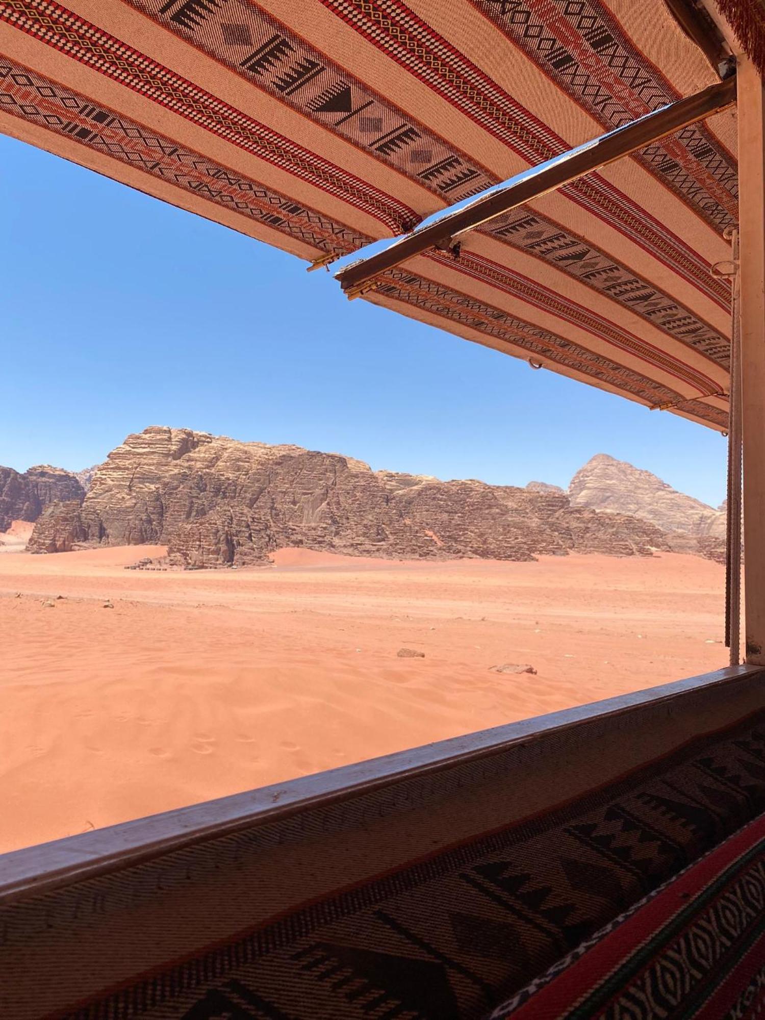 Hotel Omar Ghazi Camp Wadi Rum Exterior foto