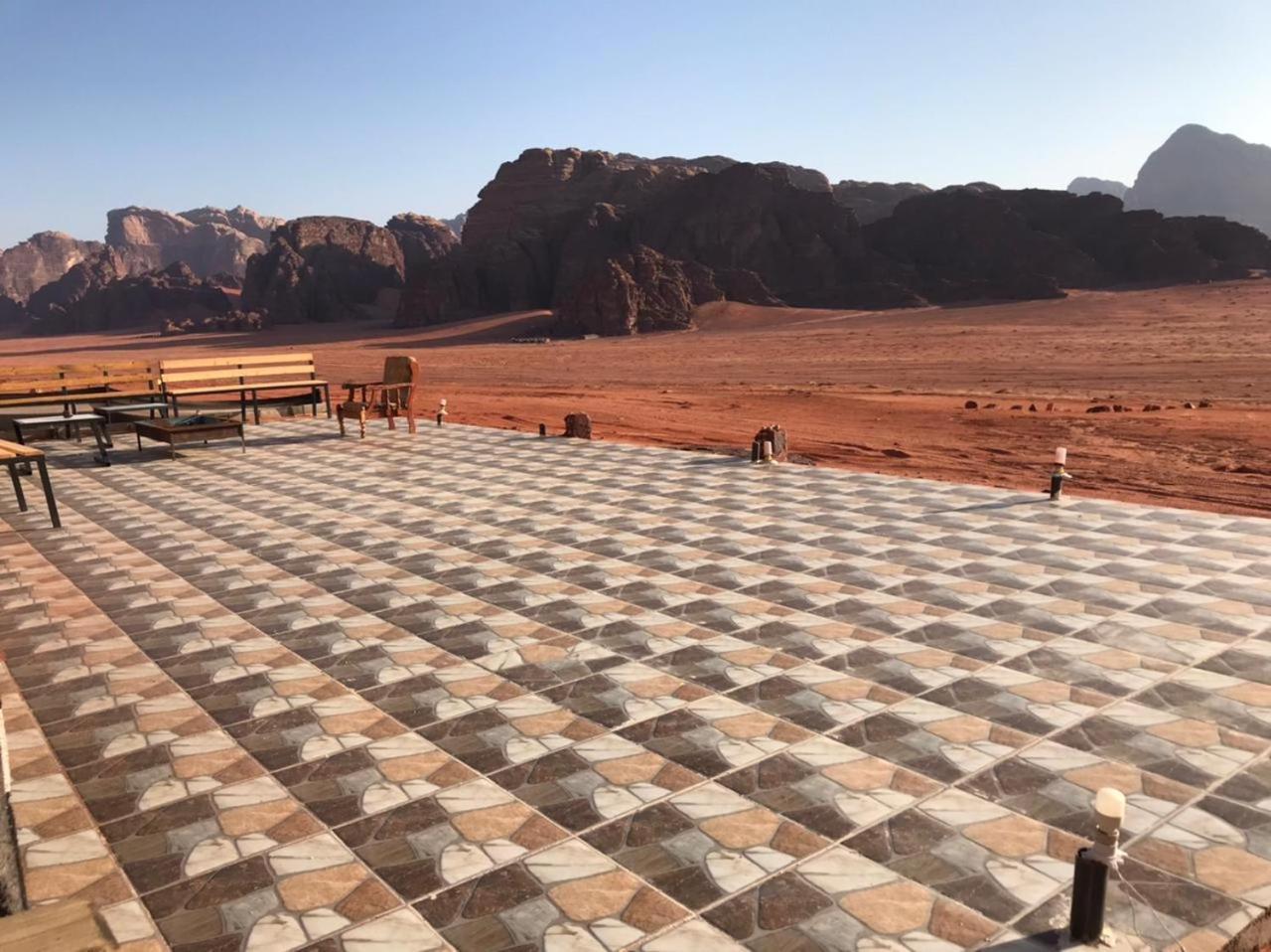 Hotel Omar Ghazi Camp Wadi Rum Exterior foto