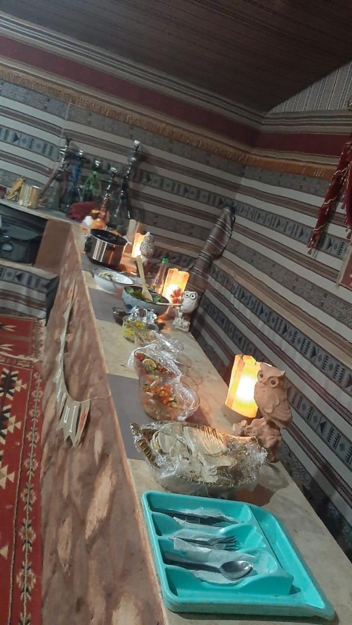 Hotel Omar Ghazi Camp Wadi Rum Exterior foto