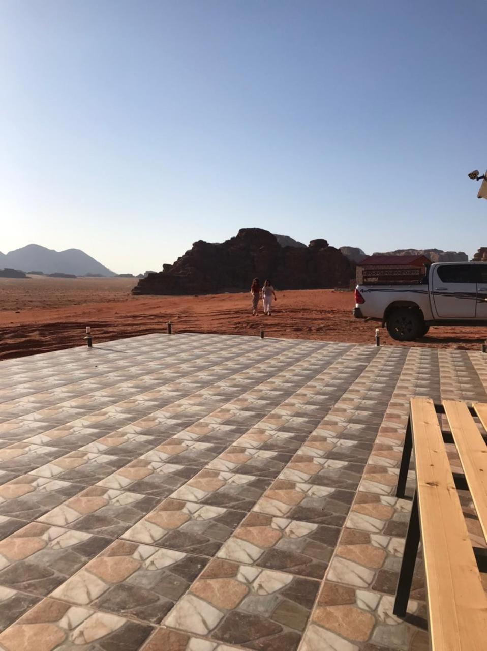 Hotel Omar Ghazi Camp Wadi Rum Exterior foto